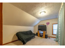 1327 Gartland Ave, Janesville, WI 53548