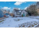 1327 Gartland Ave, Janesville, WI 53548