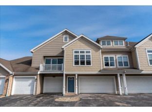 10 Corner Stone Way 4 Fitchburg, WI 53711