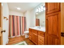 630 Sunset Dr, Lodi, WI 53555