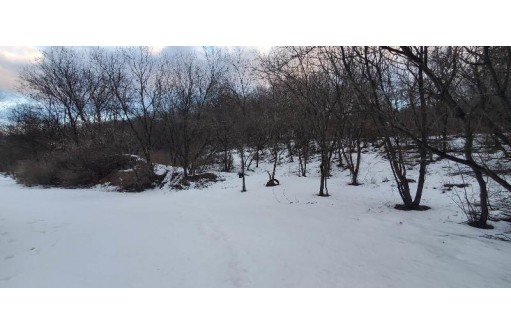 Morris Valley Rd, Richland Center, WI 53581