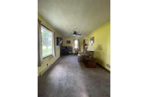 3204 W B-R Townline Rd, Beloit, WI 53511-9010