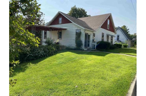 118 Clowney St, Mineral Point, WI 53565