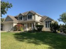 813 Hilltop Dr, DeForest, WI 53532