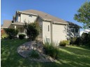 813 Hilltop Dr, DeForest, WI 53532