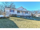 4489 White Oak Dr, Janesville, WI 53546