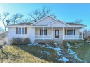 4489 White Oak Dr, Janesville, WI 53546