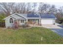 W8986 Hilltop Rd, Portage, WI 53901