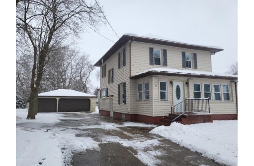 11 W Madison Ave, Milton, WI 53563