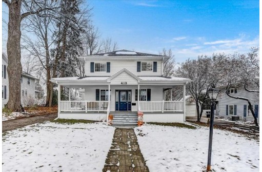 413 College St, Lake Mills, WI 53551