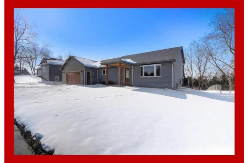 123 22nd Ave, Monroe, WI 53566