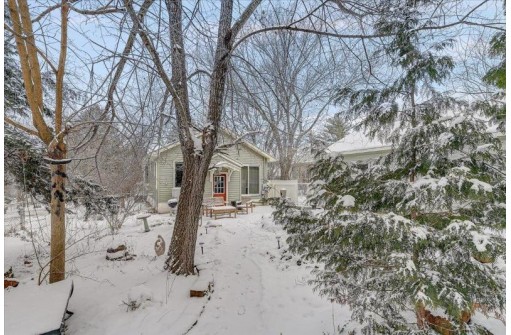 5405 Shaw Ct, Madison, WI 53705