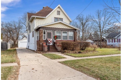 1107 Harrison Ave, Beloit, WI 53511