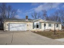 12 Simonson Blvd, Deerfield, WI 53531