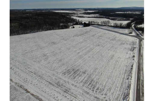 20AC County Road X, Portage, WI 53901