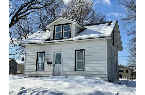 107 Clark St, Tomah, WI 54660