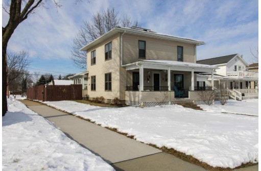 333 Hollister Ave, Tomah, WI 54660