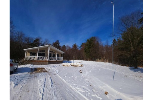 639 County Road G, Hancock, WI 54943