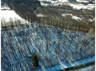 6.36 AC Wachlin Rd Wonewoc, WI 53968