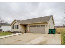 427 W Clover Ln, Cottage Grove, WI 53527