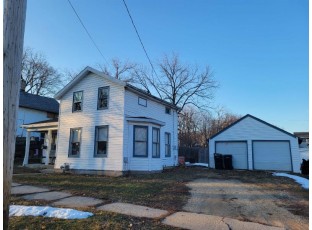 808 Johnson St Janesville, WI 53548