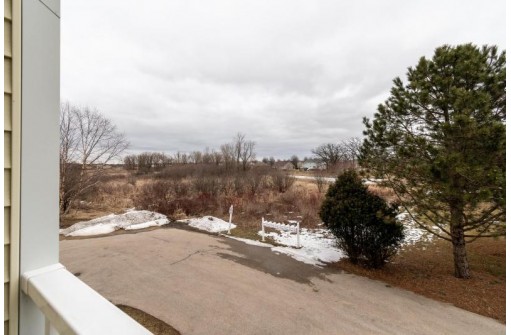 4464 Gray Rd, DeForest, WI 53532