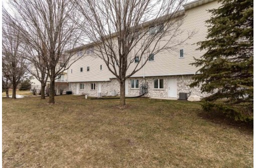 4464 Gray Rd, DeForest, WI 53532