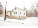 549 Manning St, Columbus, WI 53925