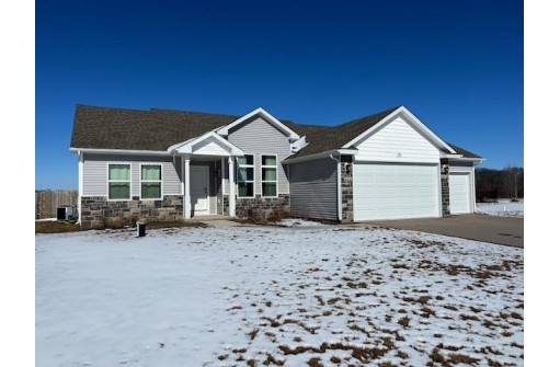 W792 Sandtrap Terr, Brodhead, WI 53520