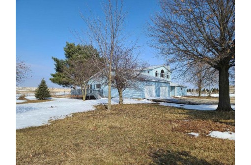 W3416 County Road H, Markesan, WI 53946