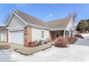 105 Lauryn Ct, Mount Horeb, WI 53572