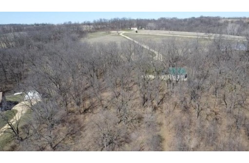 4030 Deer Brook Ln, Blanchardville, WI 53516