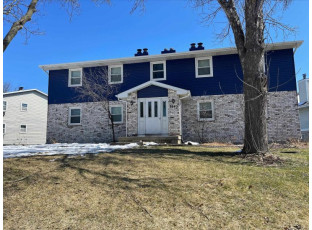 2645 Smithfield Dr Fitchburg, WI 53719