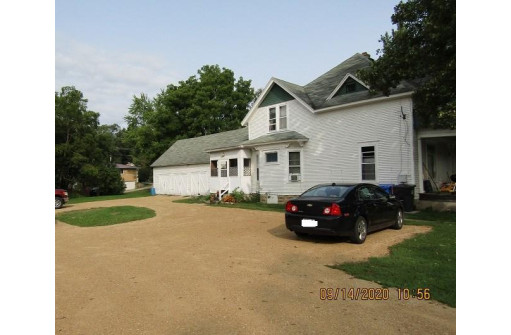 111 S Main St, Pardeeville, WI 53954