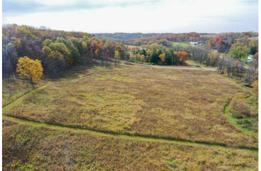 5.95 ACRES Hwy 92, Mount Horeb, WI 53572