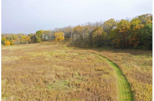 5.95 ACRES Hwy 92, Mount Horeb, WI 53572