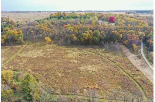 5.95 ACRES Hwy 92, Mount Horeb, WI 53572