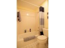 1512 Wheeler Rd E, Madison, WI 53704