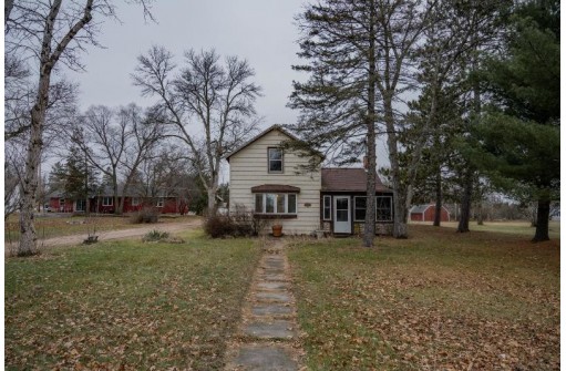 507 N Main St, Necedah, WI 54646