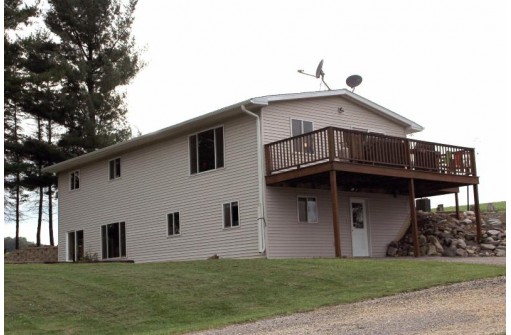 E4366 Section 11 Rd, La Valle, WI 53941