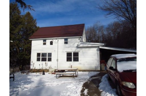 S5390A Old Lake Rd, Baraboo, WI 53913