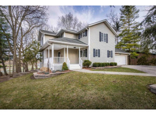 4525 Sundance Ct Cottage Grove, WI 53527