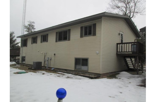 915 Deerborn Ave, Friendship, WI 53934