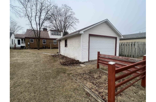 522 S Michigan St, Prairie Du Chien, WI 53821