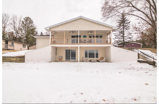 W394 Riverview Dr, Montello, WI 53949