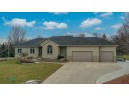 3057 Viking Pass, Sun Prairie, WI 53590