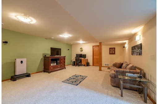 3057 Viking Pass, Sun Prairie, WI 53590