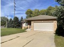 738 8th St, Prairie Du Sac, WI 53578