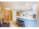 7201 Mid Town Rd 307, Madison, WI 53719
