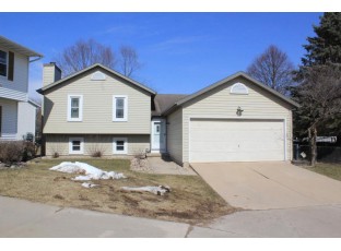 688 Grace St Verona, WI 53593